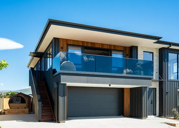 Whio And Sauna Apartment Wanaka